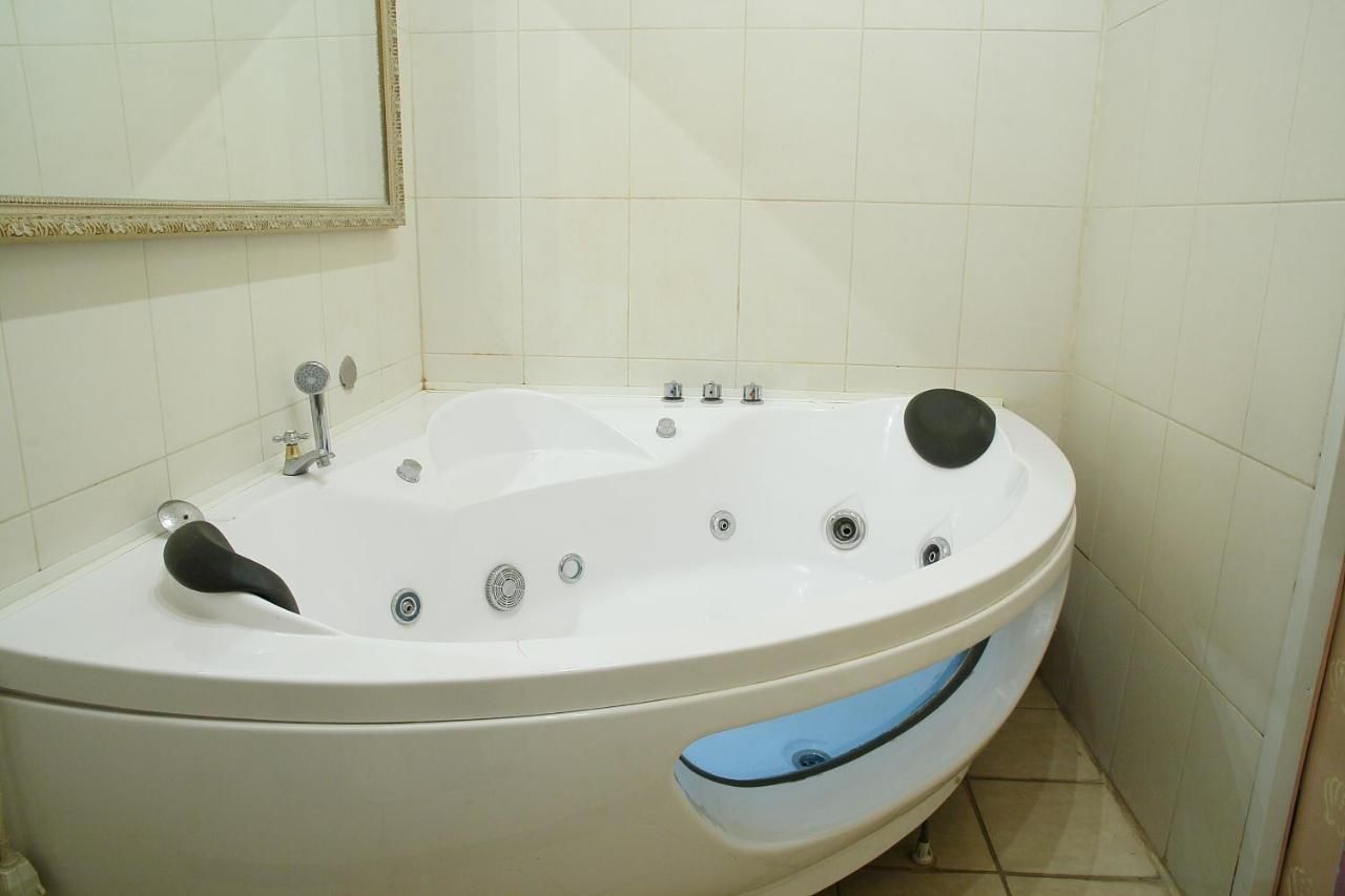 Апартаменты Ukrainian Hotel Service Apartments Киев-22