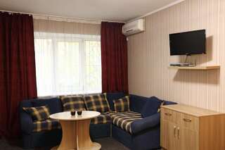 Апартаменты Ukrainian Hotel Service Apartments Киев Апартаменты - улица Лукашевича (Огиенко), 21-3